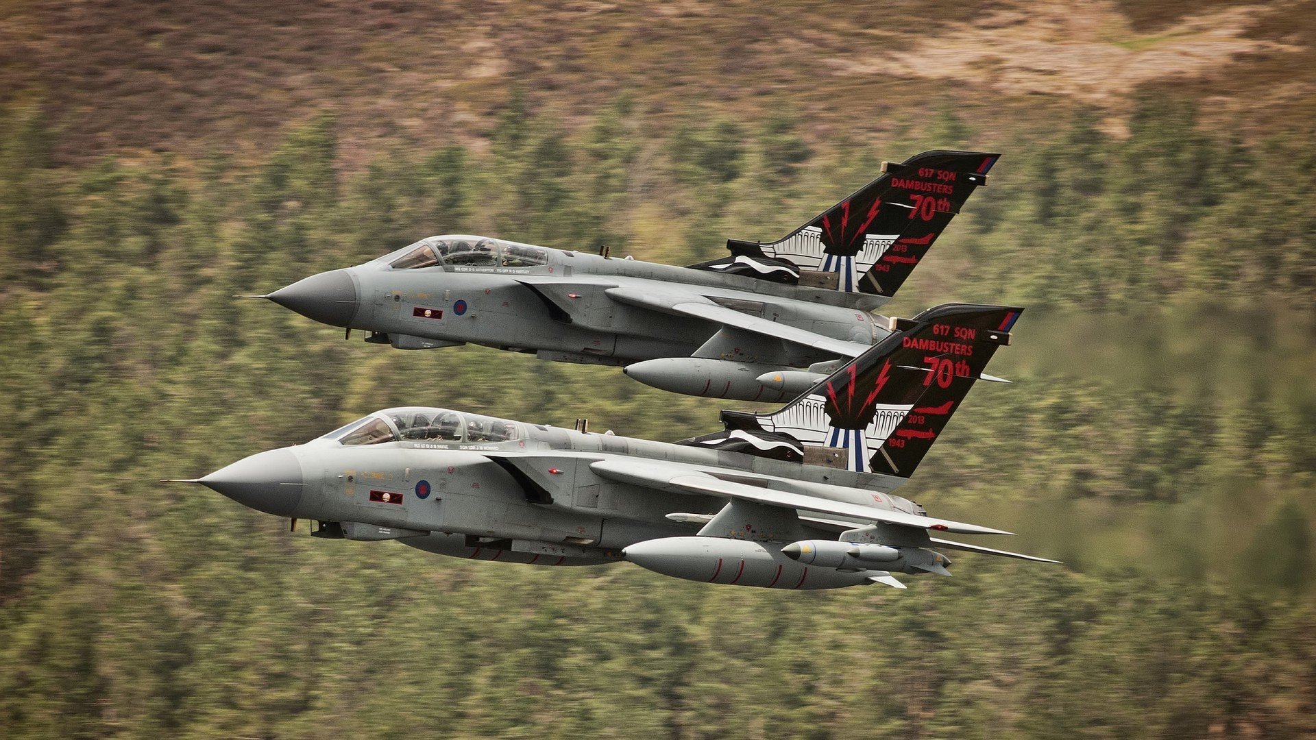 以下是根据这个思路为您构思的文章